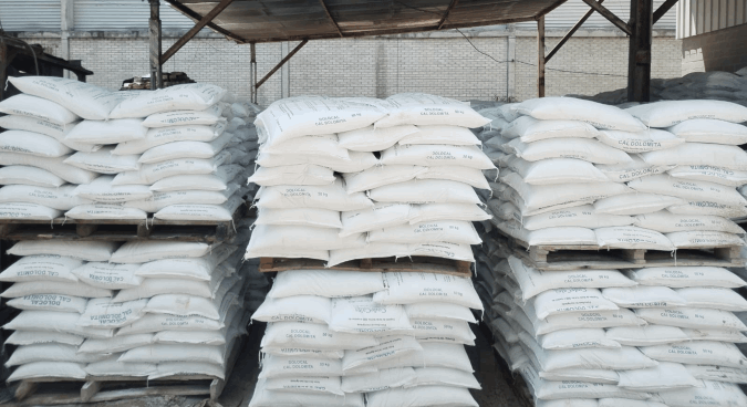 Bodega de cal agrícola y dolomita